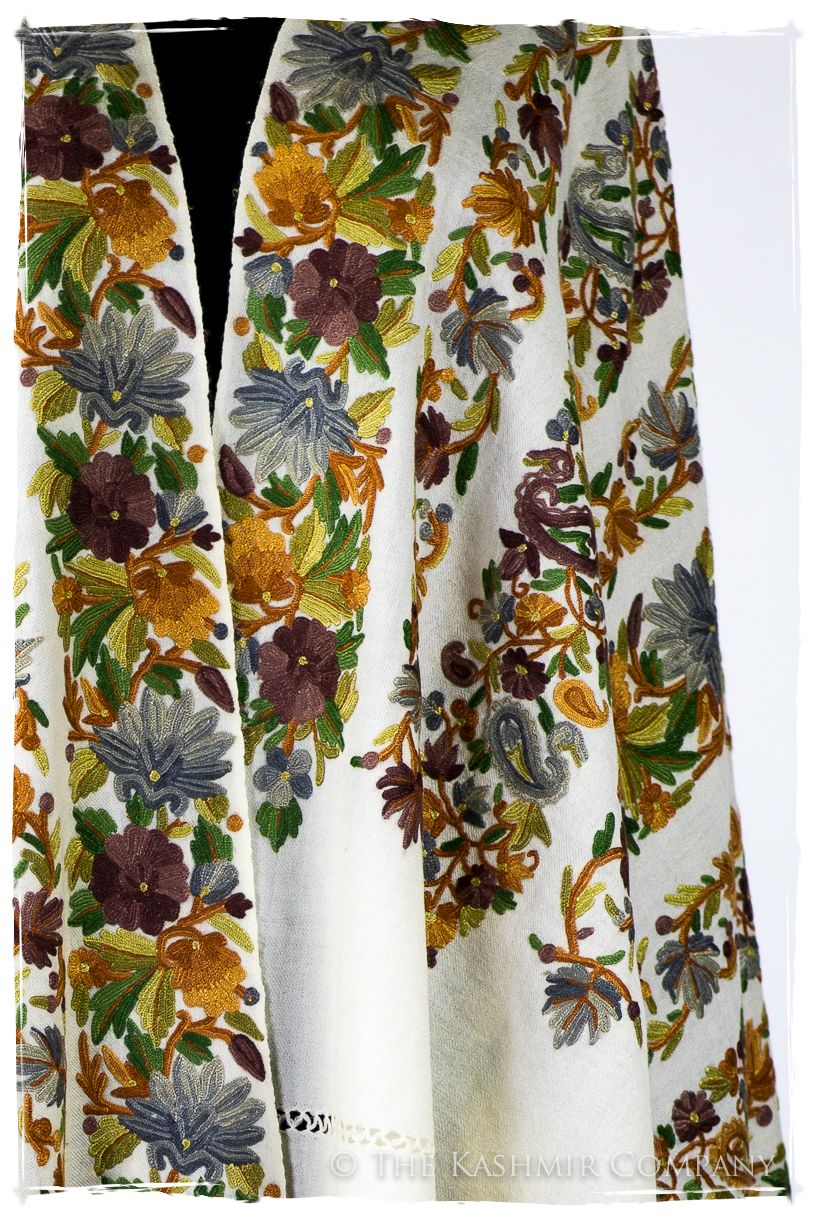 Jardin de Feuille de Vigne Notre Dame Shawl