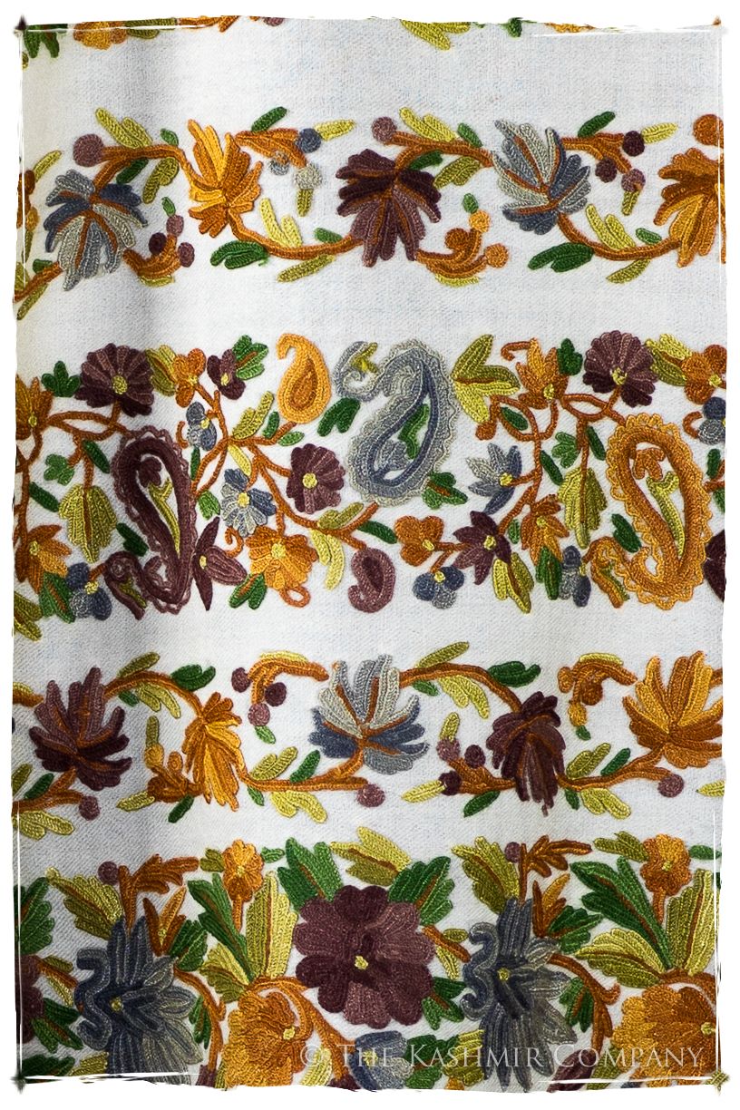 Jardin de Feuille de Vigne Notre Dame Shawl