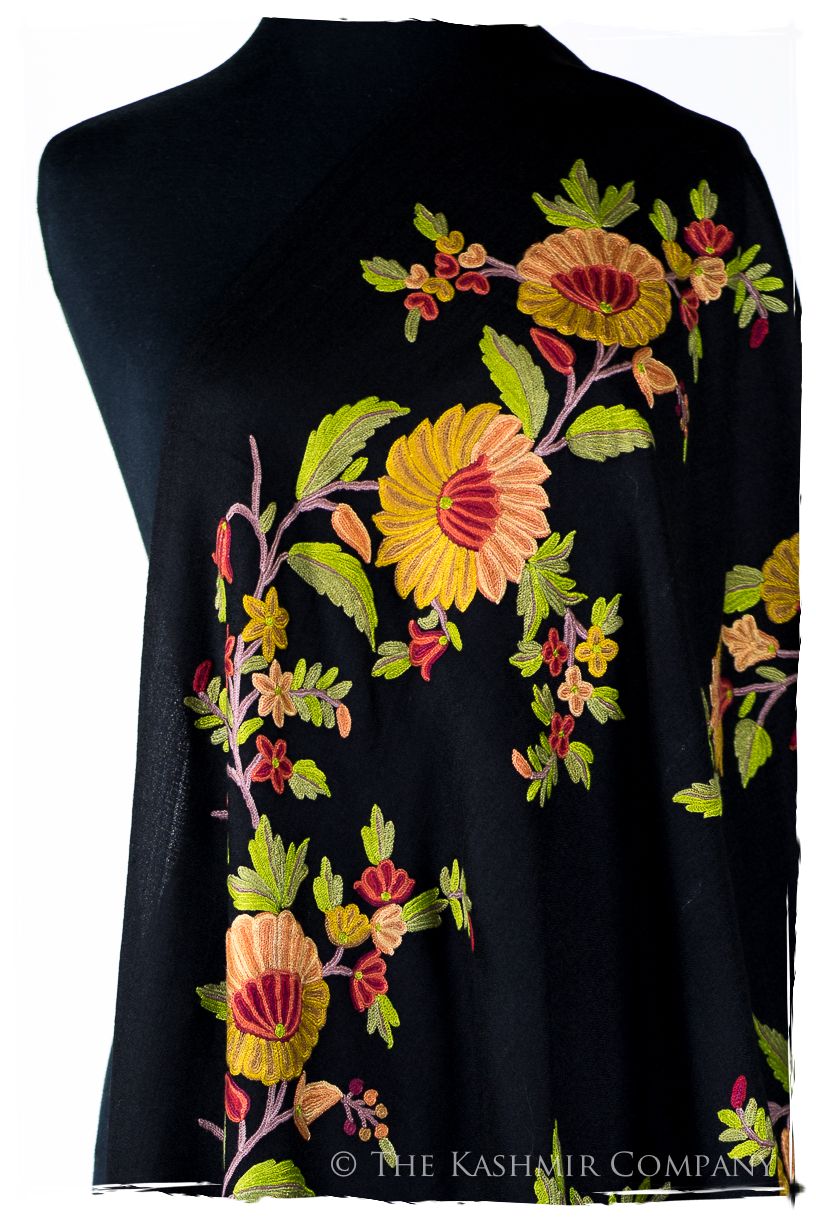 Jardin de Vignes Broderie d'acacia Chaîne Tirée Notre Dame Shawl