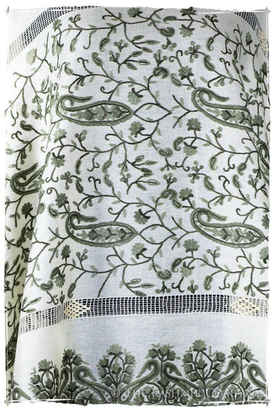 Broderie Française Joan Tirée Paisley Notre Dame Shawl