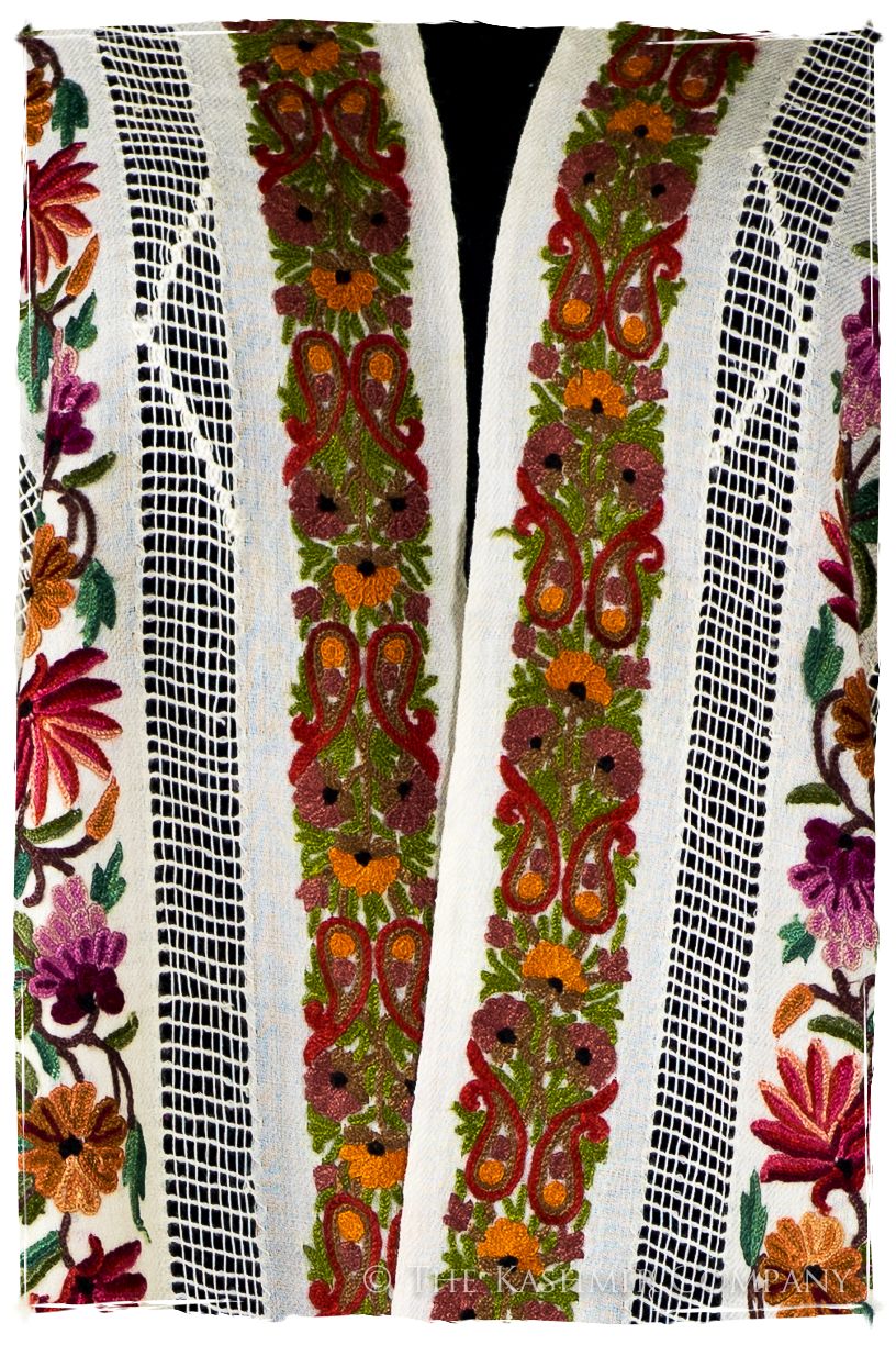 Broderie à cordes tirées Vine Rose Ivorie Pauline Shawl