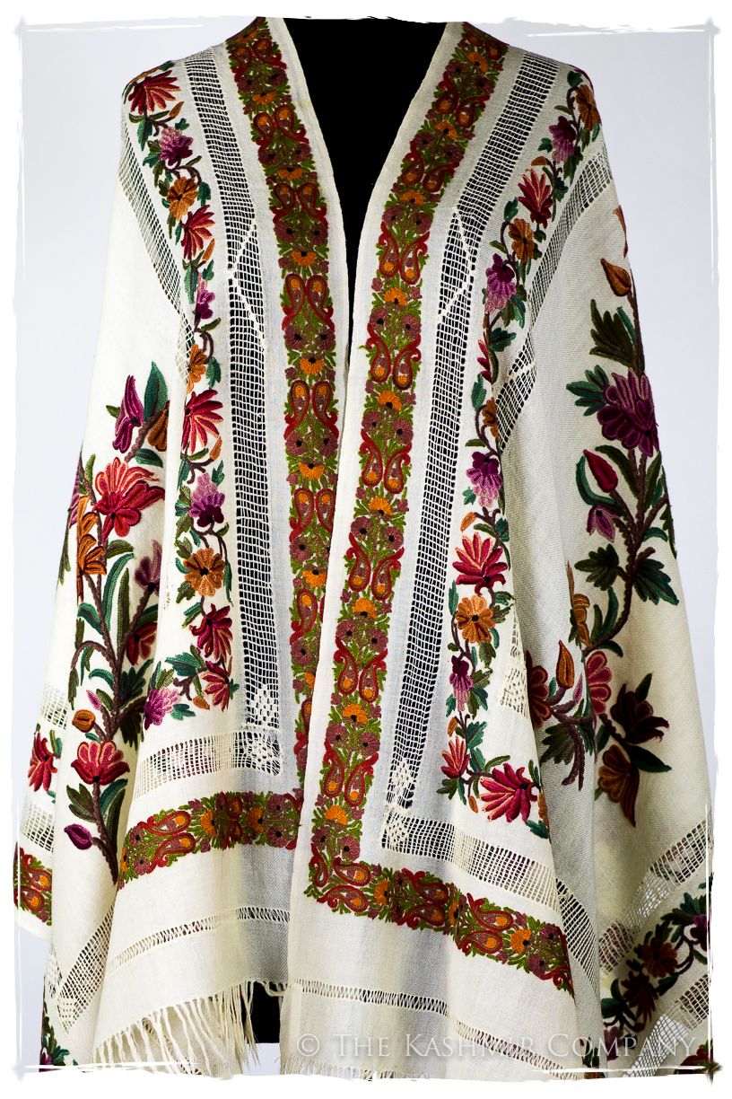 Broderie à cordes tirées Vine Rose Ivorie Pauline Shawl