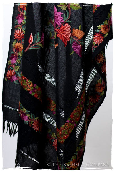 Broderie à cordes tirées Pari Jardin Noir Pauline Shawl