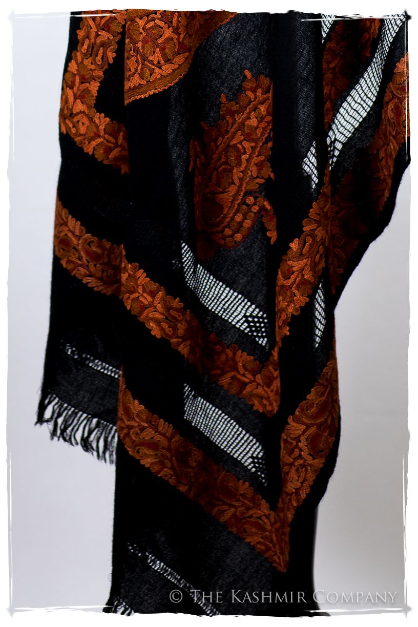 Broderie à cordes tirées r Adobe Royale Paisley Noir Pauline Shawl