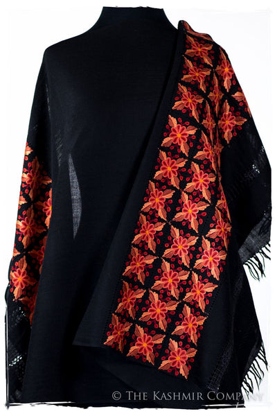 Broderie à cordes tirées Sienna Noir Trois Frontières Shawl