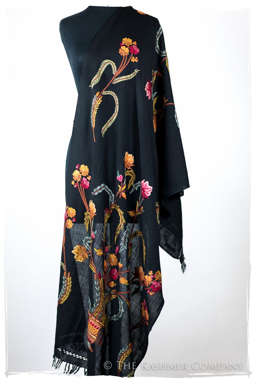 Française Bouquet de Philomène Provence Shawl