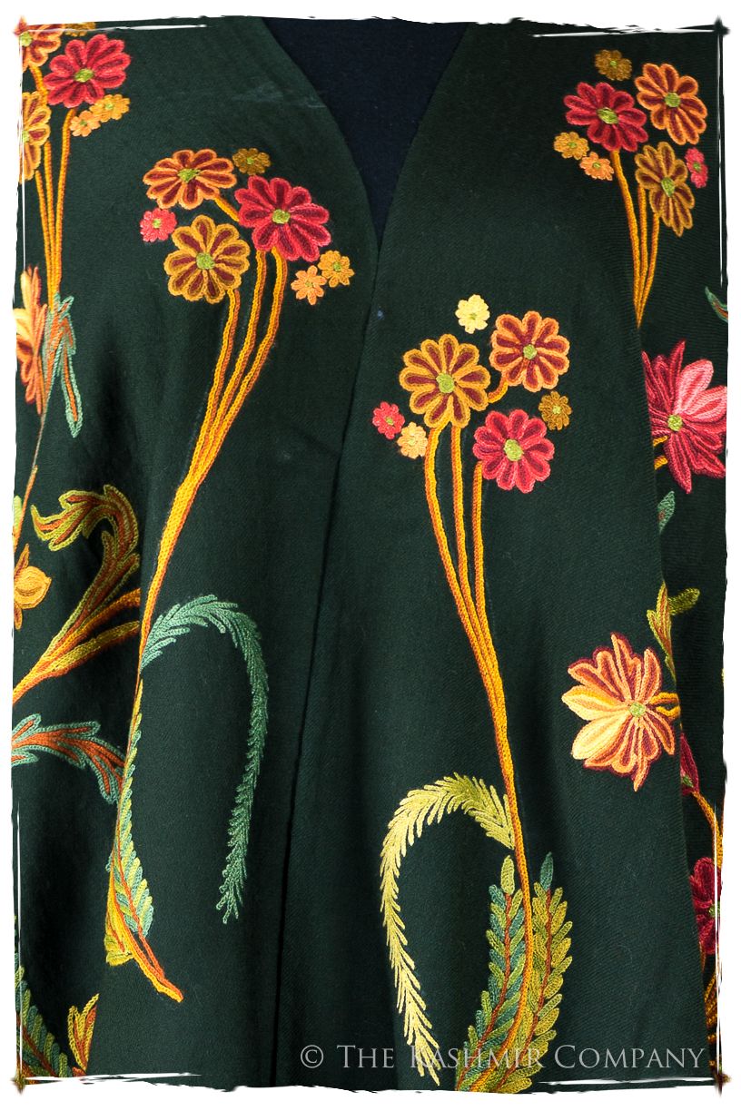 Française Bouquet de Lucienne Verte Provence Shawl