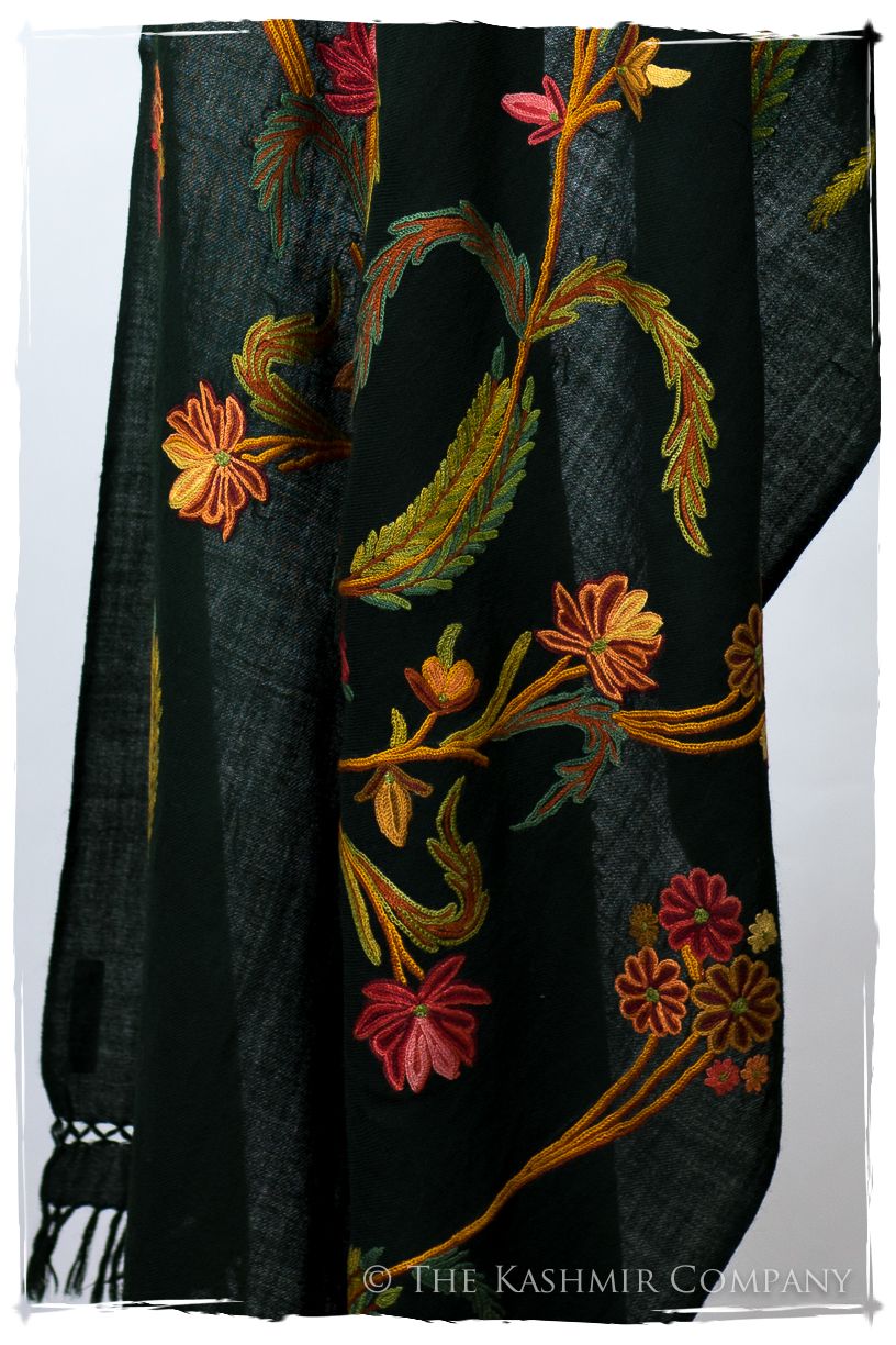 Française Bouquet de Lucienne Verte Provence Shawl
