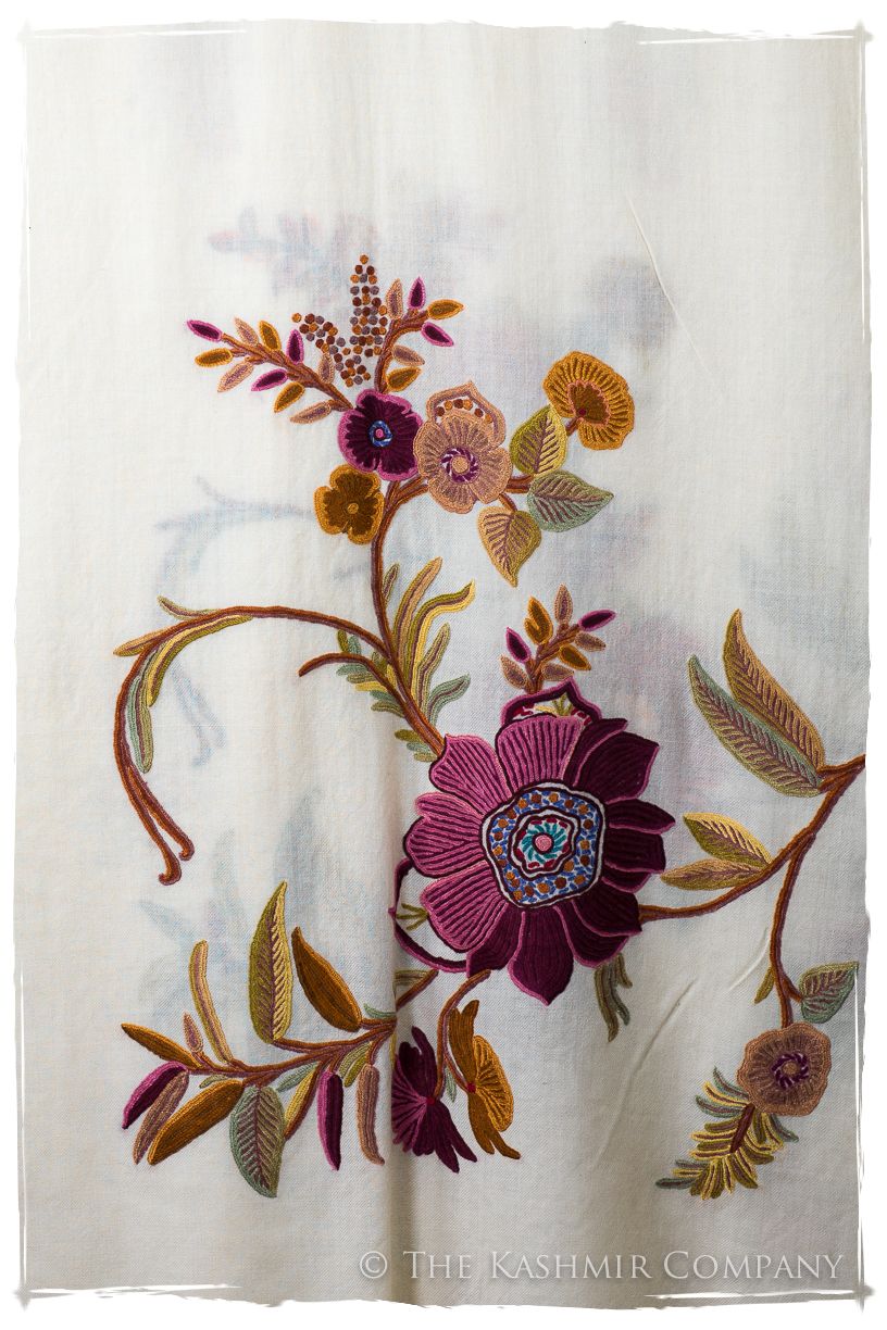 Beauté des Grandes Fleurs Clarette Provence Shawl