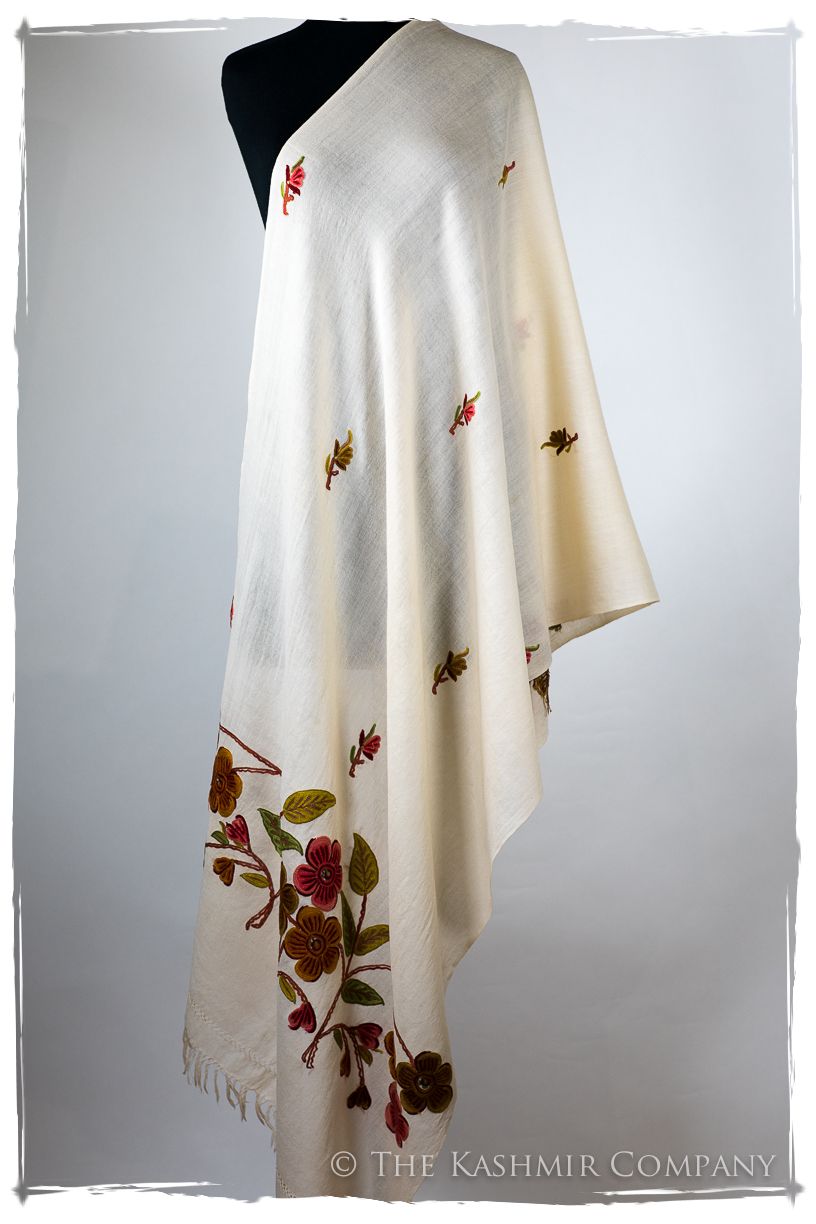 Gabrielle Je Ne Sais Quoi Frontières Shawl