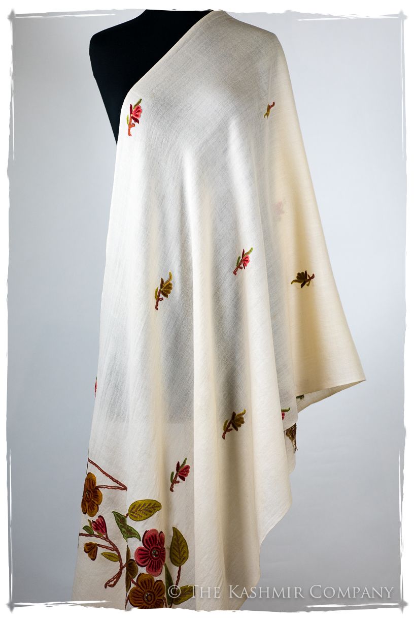 Gabrielle Je Ne Sais Quoi Frontières Shawl