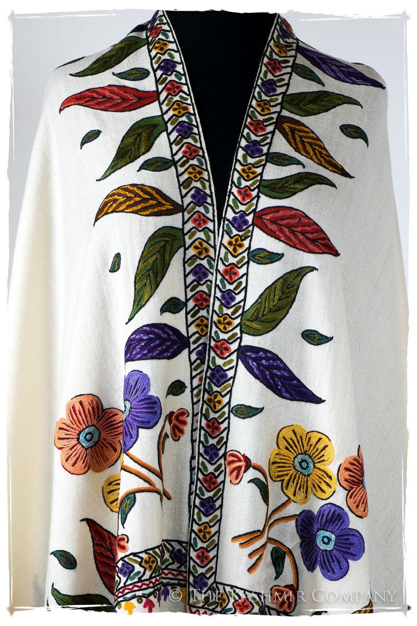 Françoise Frontière Belle Saison d'ivoire Shawl