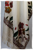 Geneviève Frontière Belle Saison d'ivoire Shawl