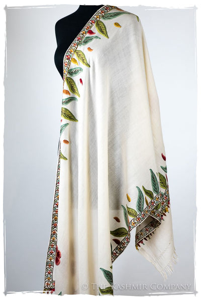 Luciennè Frontière Belle Saison d'ivoire Shawl