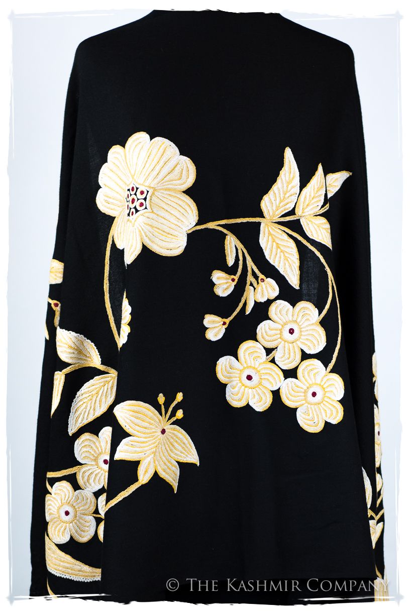 Nathalie Je Ne Sais Quoi Shawl