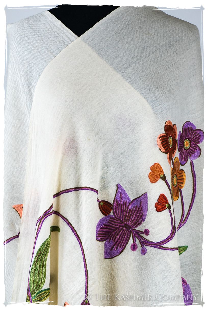 Renée Je Ne Sais Quoi Shawl