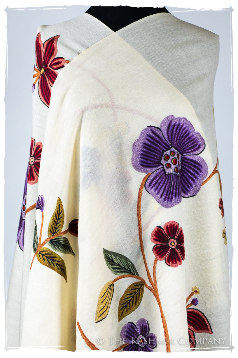 Sandrine Je Ne Sais Quoi Shawl