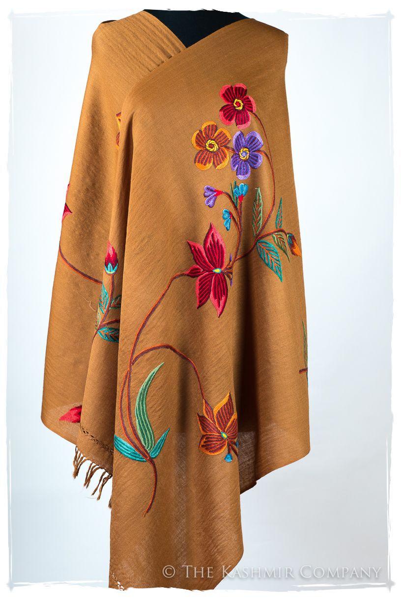 Sophie Je Ne Sais Quoi Shawl