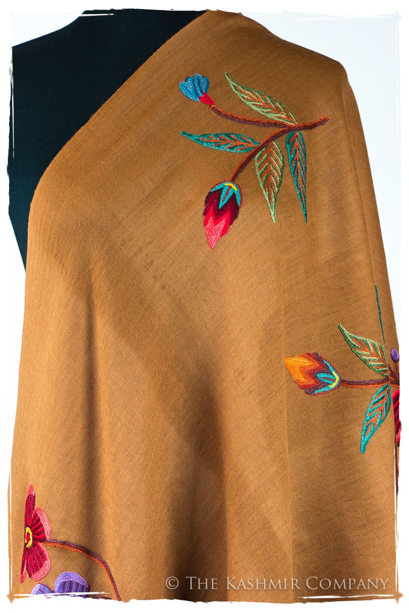 Sophie Je Ne Sais Quoi Shawl