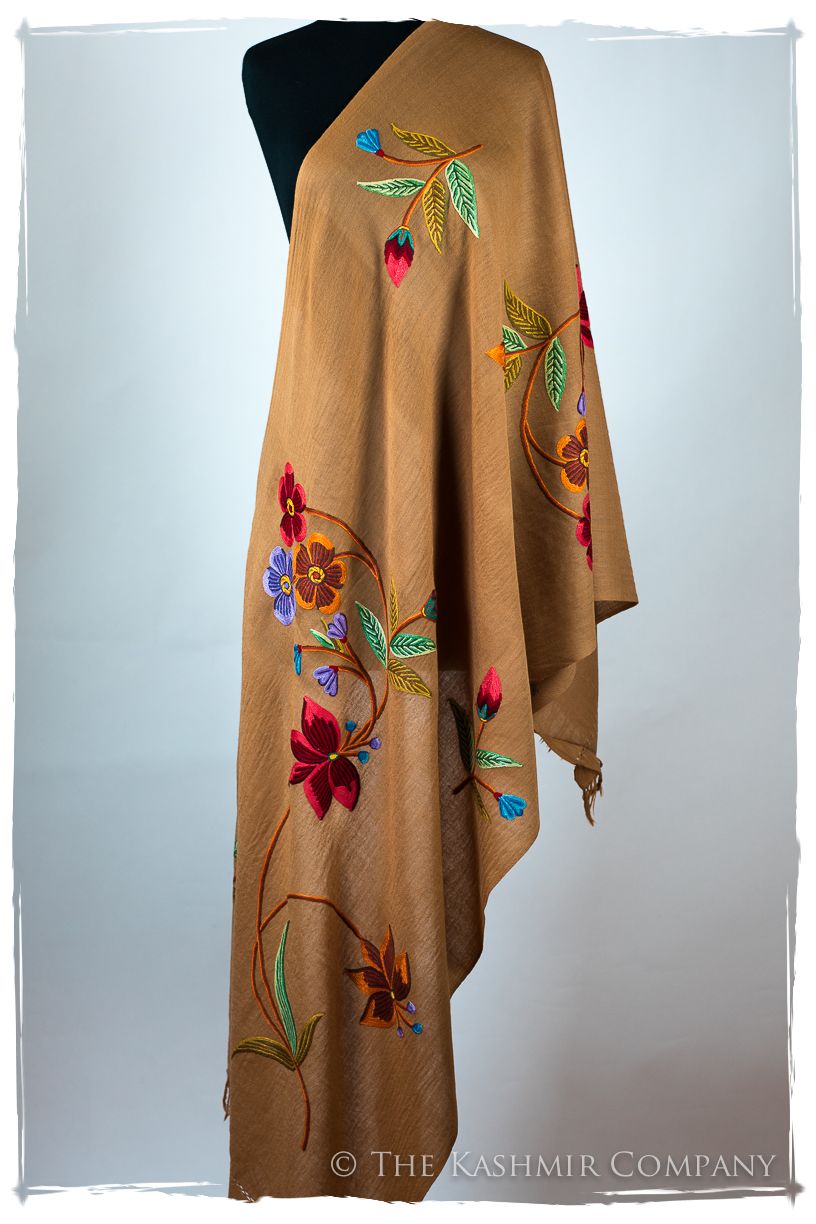 Sylvie Je Ne Sais Quoi Shawl