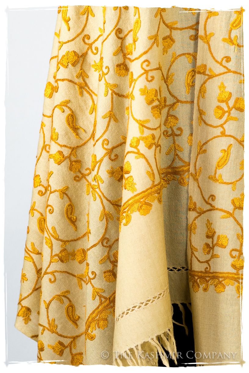 Française Yvonne Secret Garden Shawl