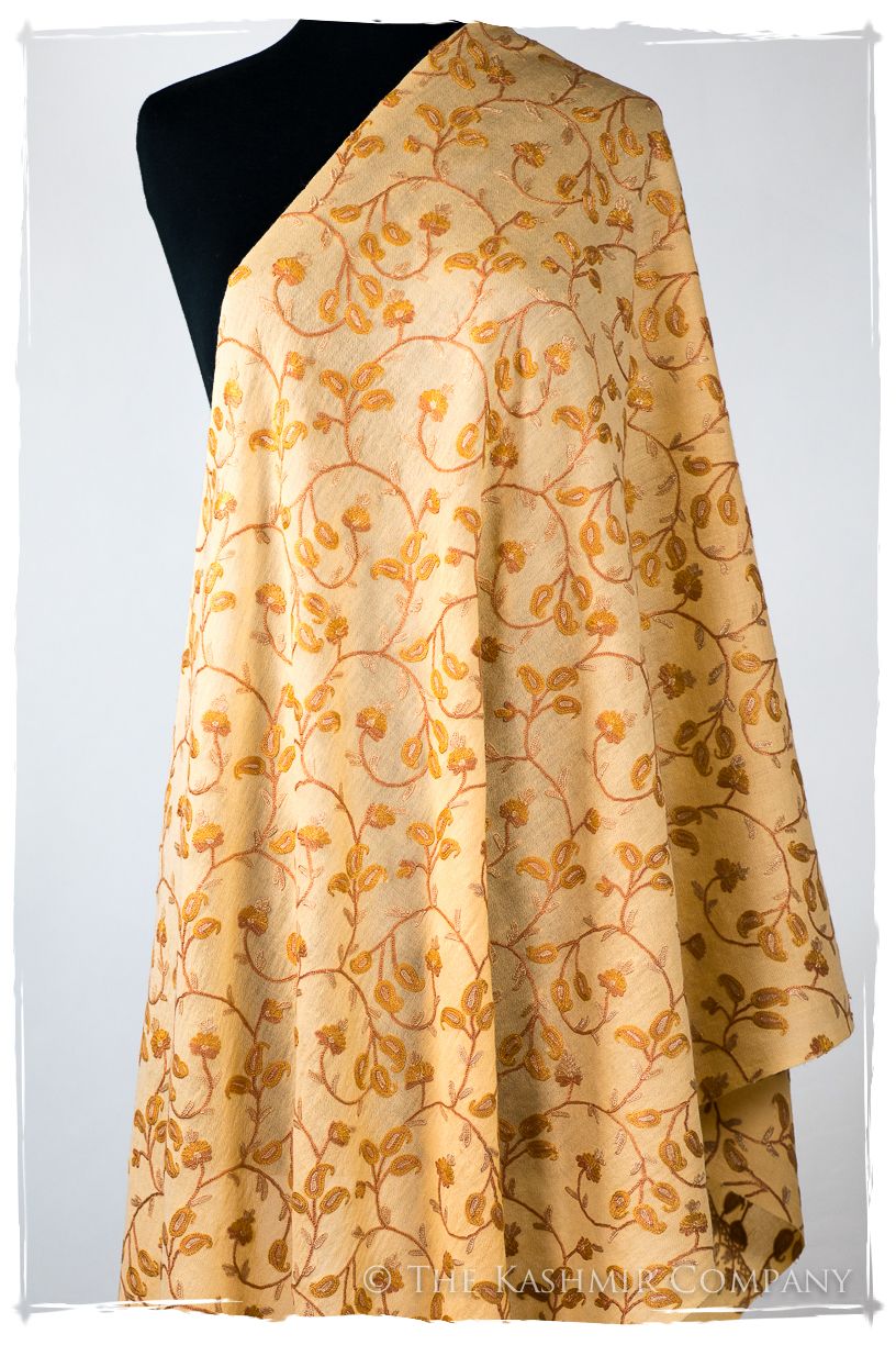Française Rolande Secret Garden Shawl