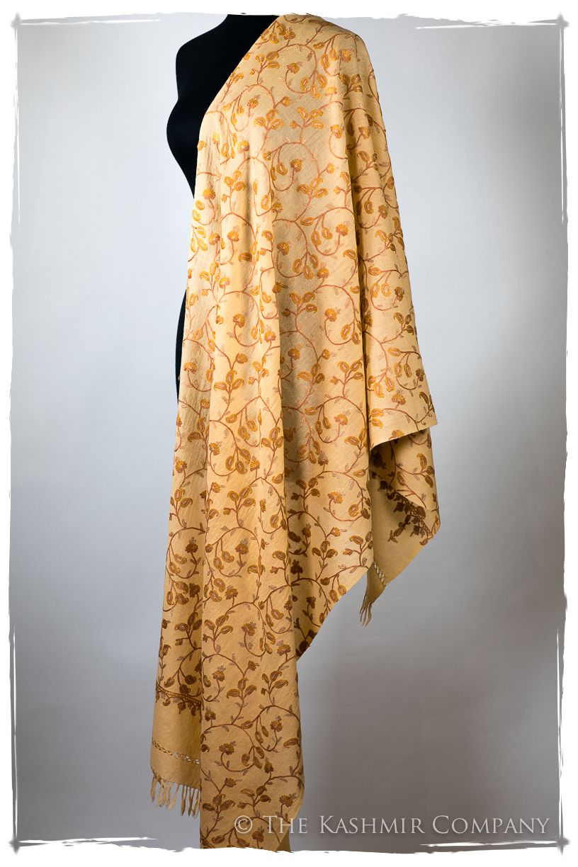 Française Rolande Secret Garden Shawl