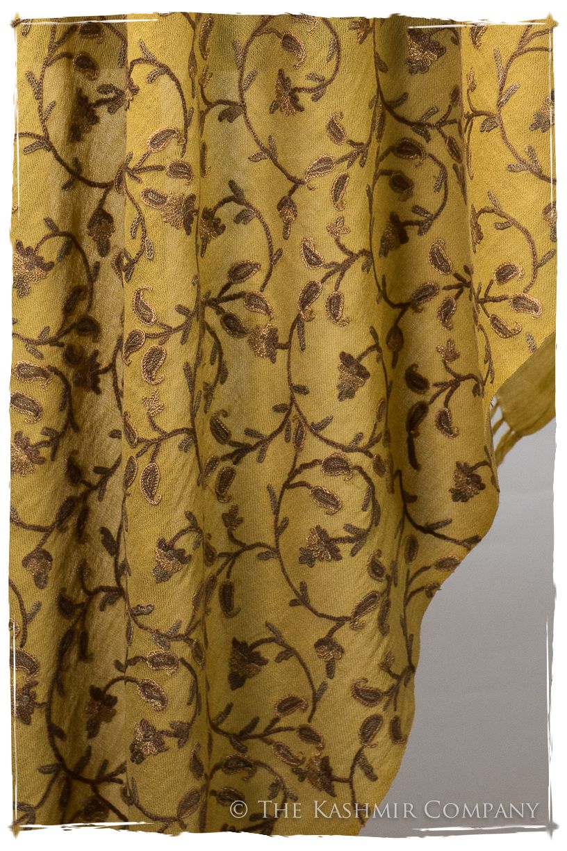 Française Raymonde Secret Garden Shawl