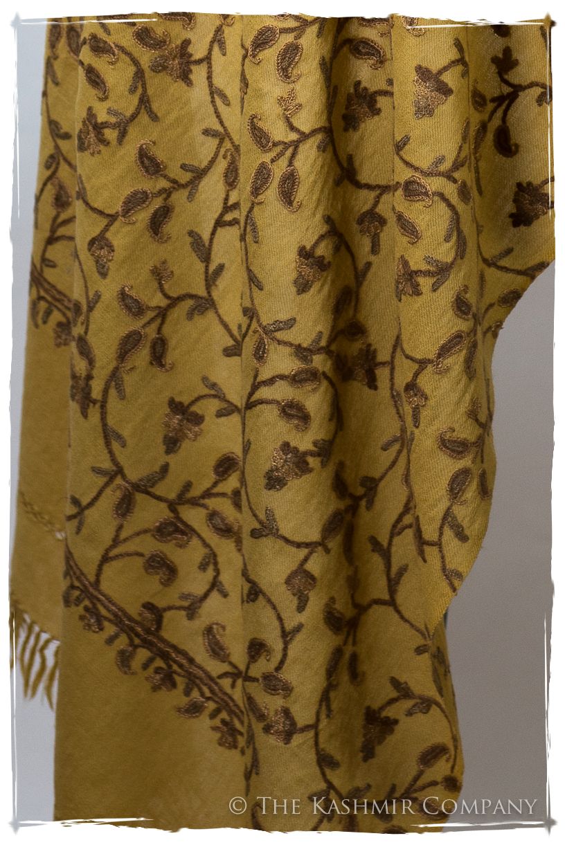 Française Raymonde Secret Garden Shawl