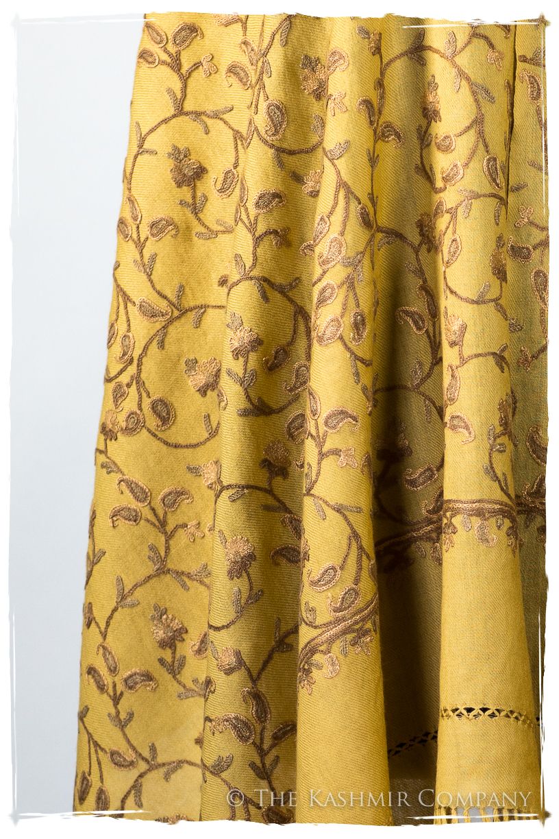 Française Raymonde Secret Garden Shawl