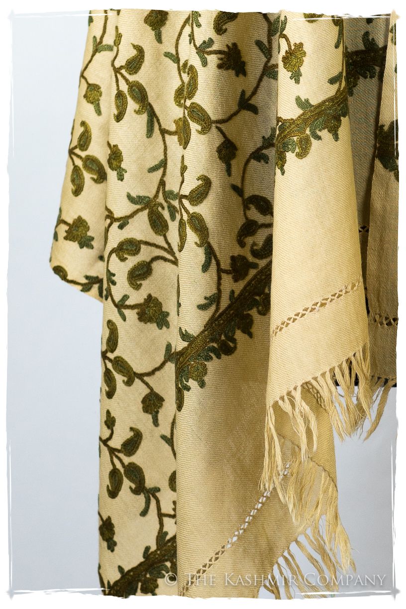 Française Marceline Secret Garden Shawl