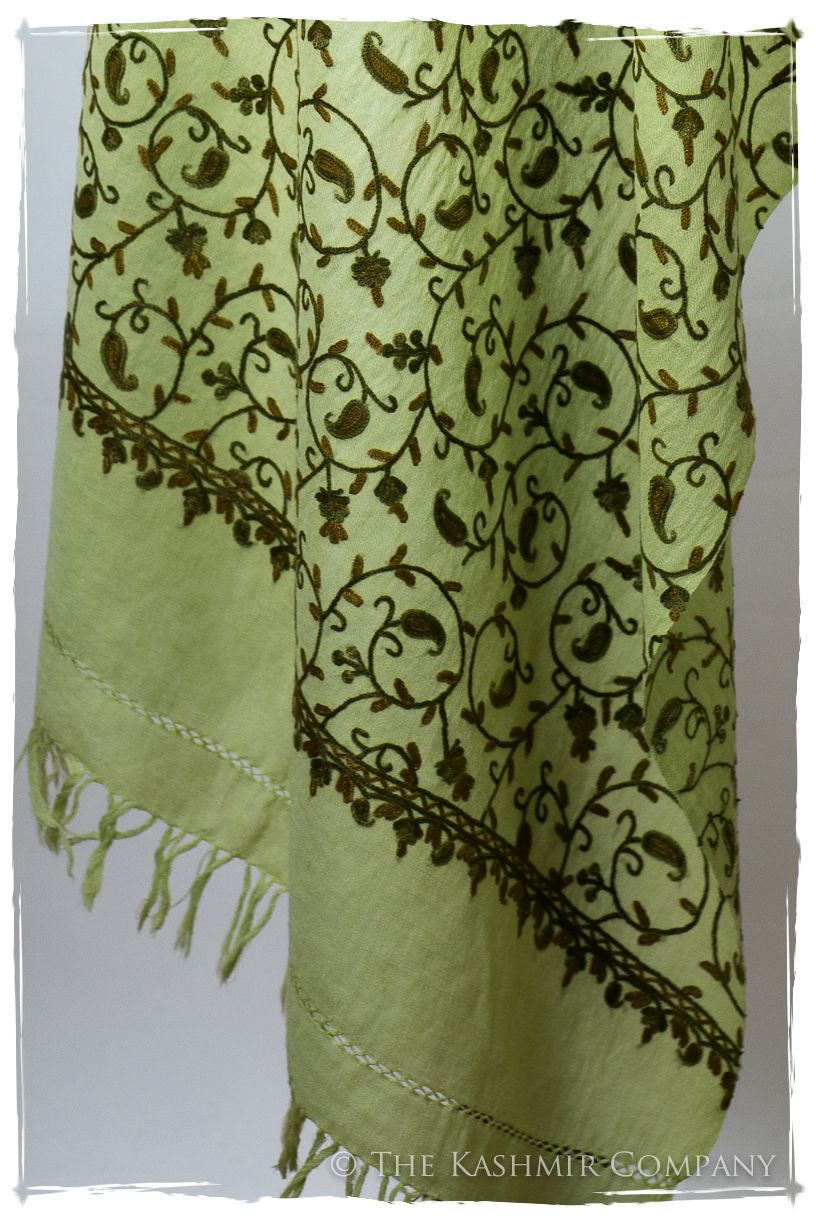Française Fernande Secret Garden Shawl