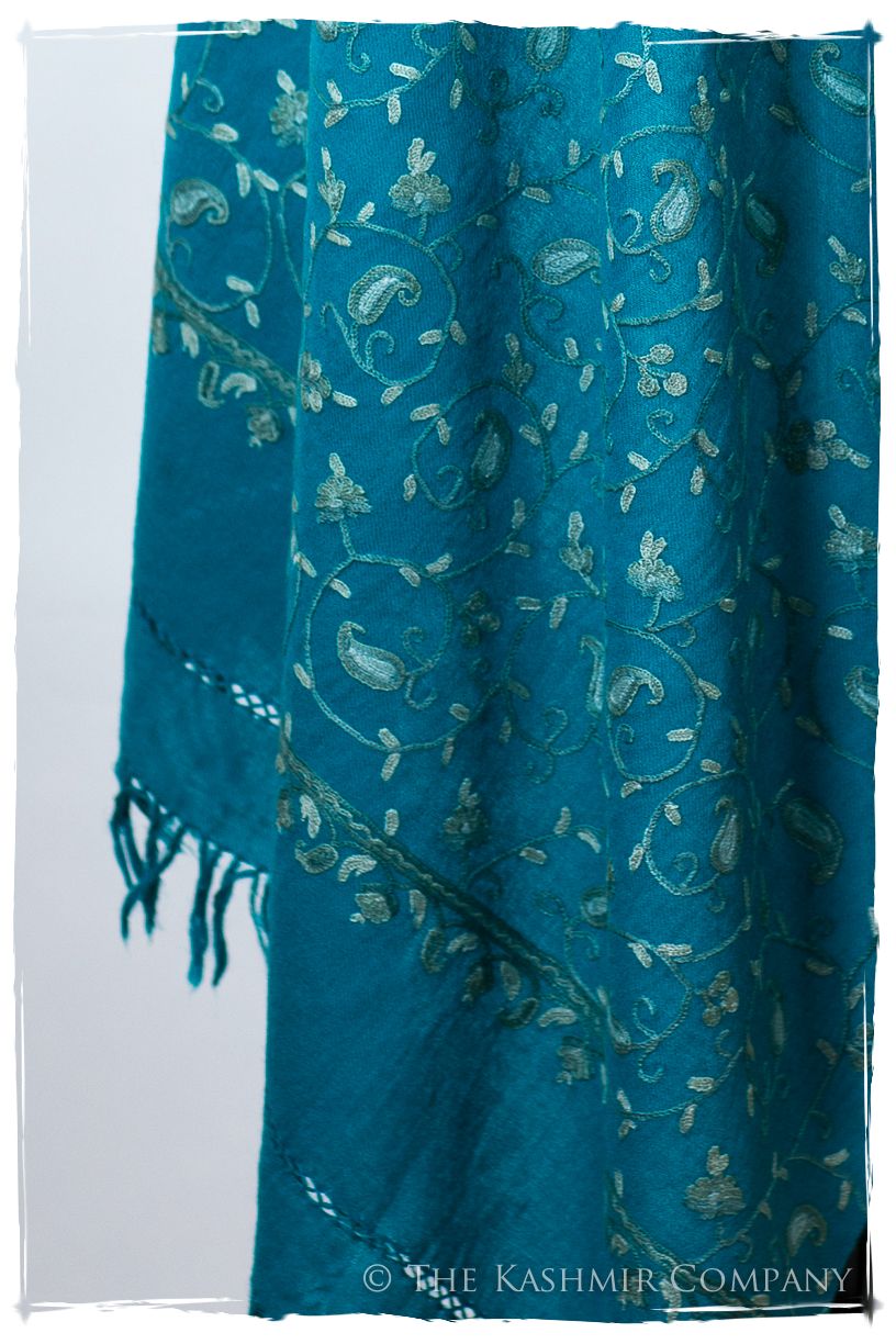 Française Gabrielle Secret Garden Shawl