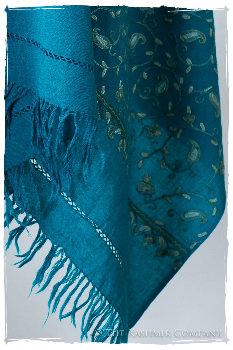 Française Gabrielle Secret Garden Shawl