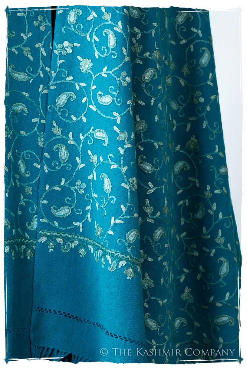 Française Gabrielle Secret Garden Shawl