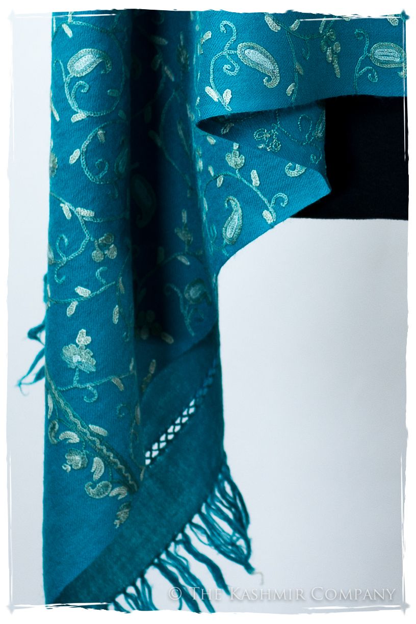 Française Gabrielle Secret Garden Shawl