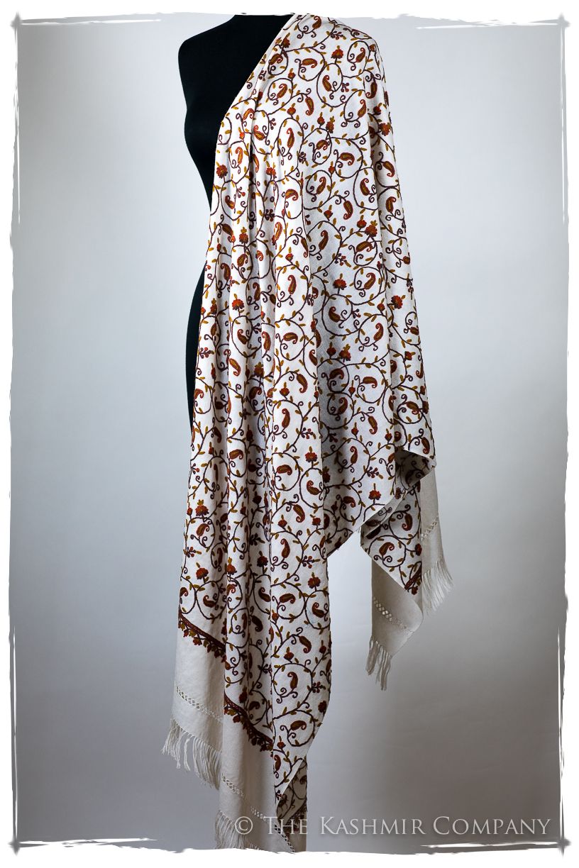 Française Maëlys Secret Garden Shawl
