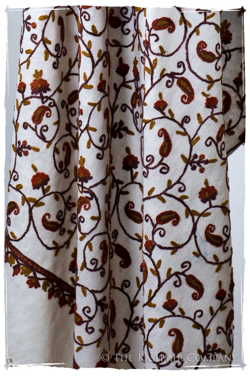Française Maëlys Secret Garden Shawl