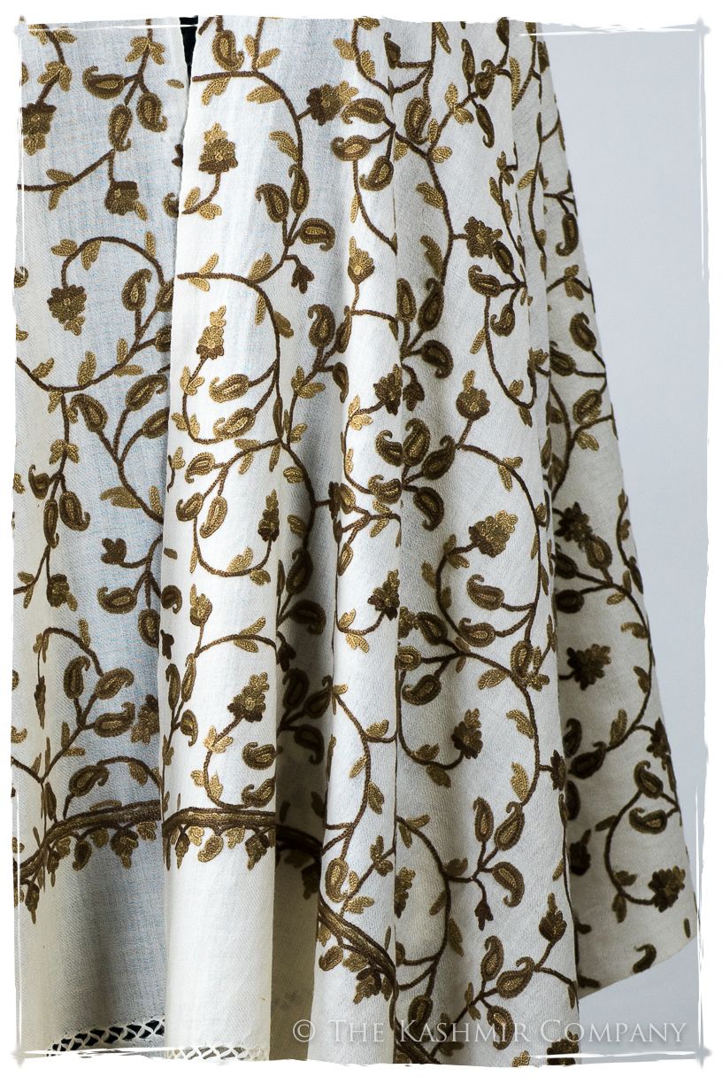 Française Édelie Secret Garden Shawl