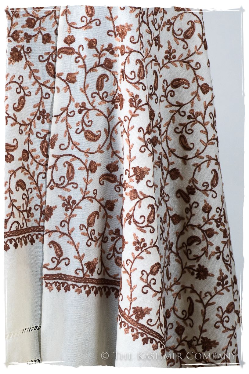 Française Étiennette Secret Garden Shawl
