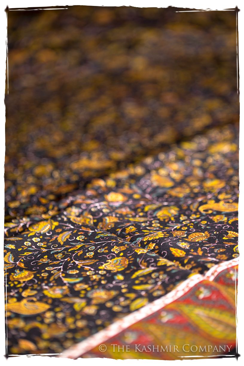 Isabélla of Hainault Cashmere Square Silk Scarf