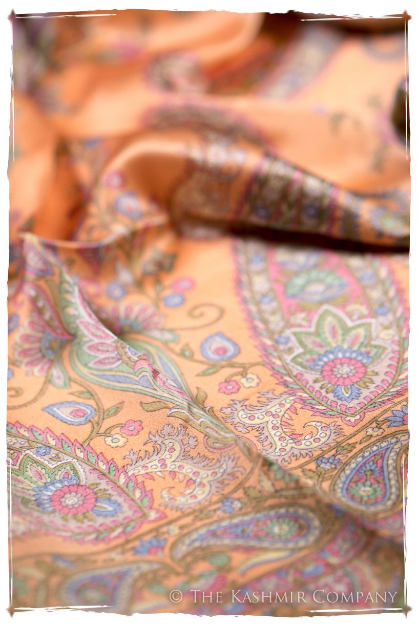 Jeanne d'Évreux Cashmere Square Silk Scarf