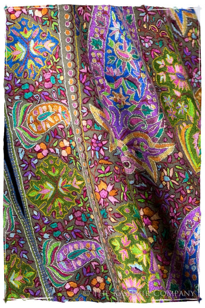 The Kashmir is Forever - Grand Jamawar Pashmina Shawl