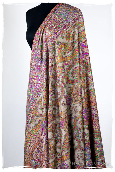 Beauty of Love - Grand Pashmina Shawl