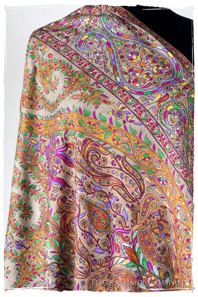 Beauty of Love - Grand Pashmina Shawl