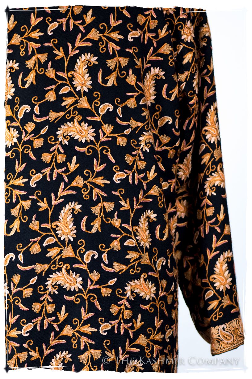 Française Nuances de Terré Paisley Noir Wool Coat