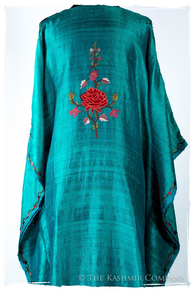 Française Amoureuse de Tahitian Silk Robe