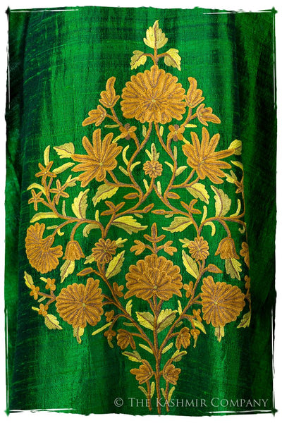 Française Amoureuse de Maëlle Emerald Silk Robe