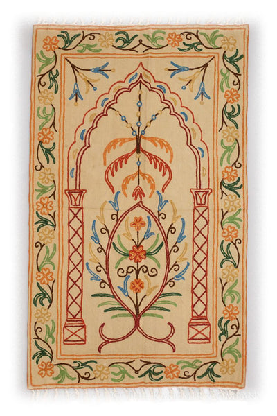 Pani Arye Prayer Rug / Wall Hanging