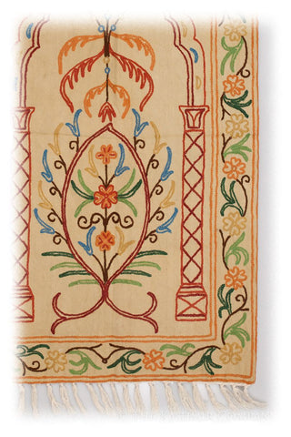 Pani Arye Prayer Rug / Wall Hanging